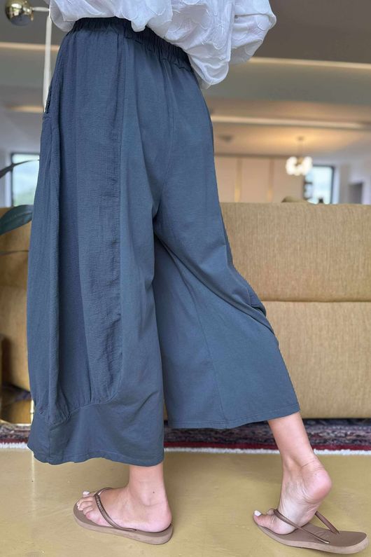 Made in Italy Jo Jo Quirky Hopsack Crop Pant Charcoal
